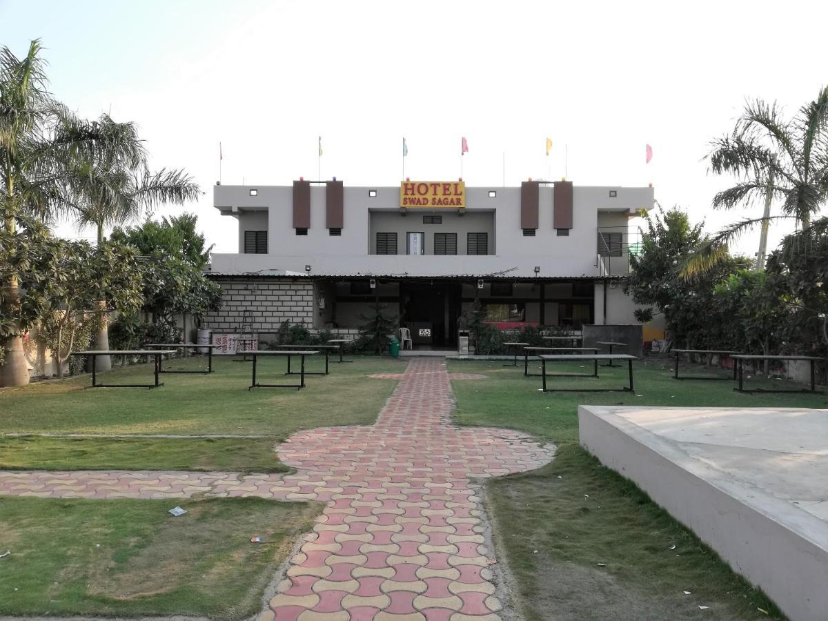Hotel Shiv Regency Kukma Exterior photo