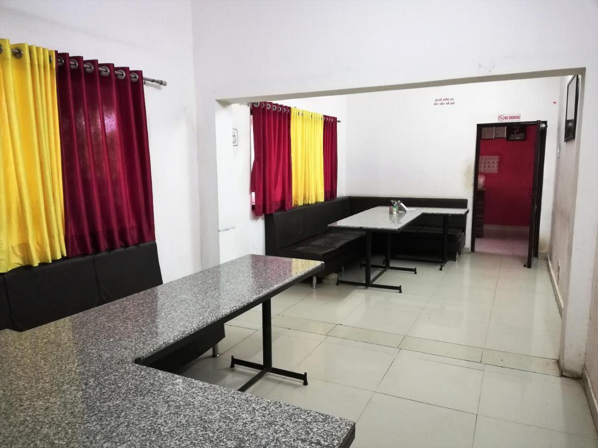 Hotel Shiv Regency Kukma Exterior photo